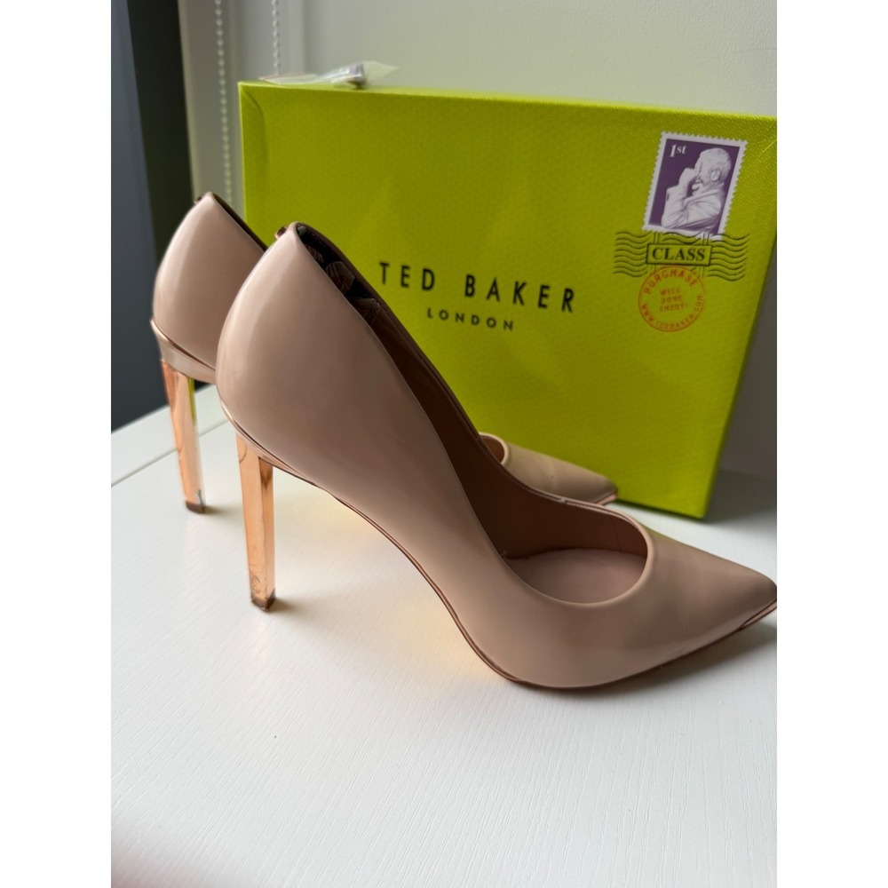 Ted Baker Nude Pointed Toe Pumps Rose Gold Heel EU 39 US 8